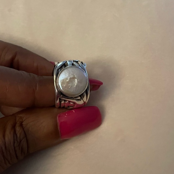 SILPADA Sterling Coin Pearl Mermaid ring EUC AUTHENTIC - Picture 5 of 8
